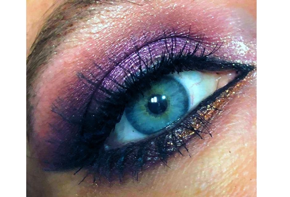 Make-up ombretto viola occhi azzurri