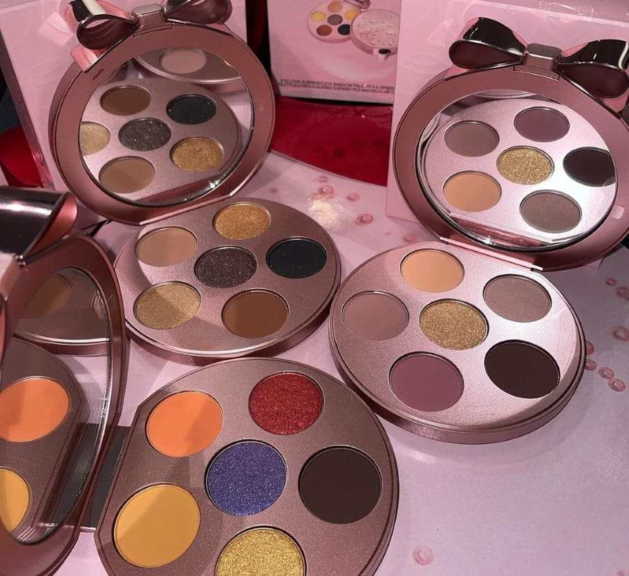 Palette MAC Cosmetics Holiday Collection