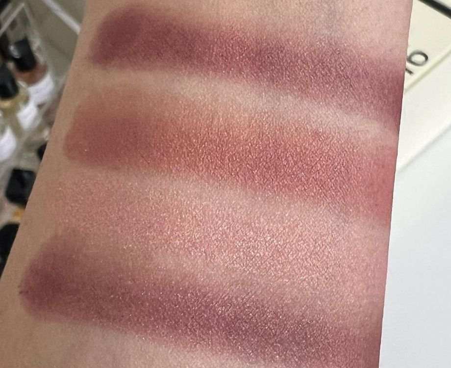 Chanel Tweed Palette Pourpre swatch