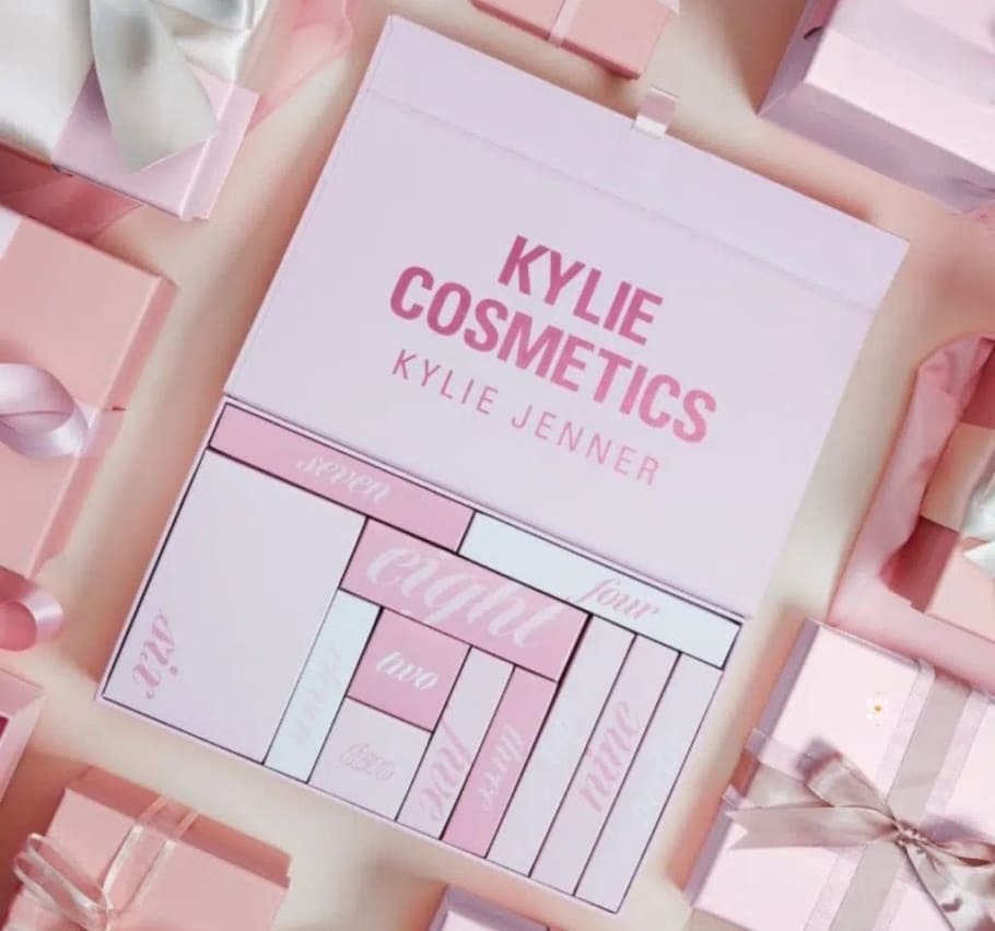 Calendario Avvento Kylie Cosmetics 2023